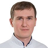 Врач Хасаев Руслан Гаджибекович