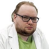 Врач Романов Николай Алексеевич